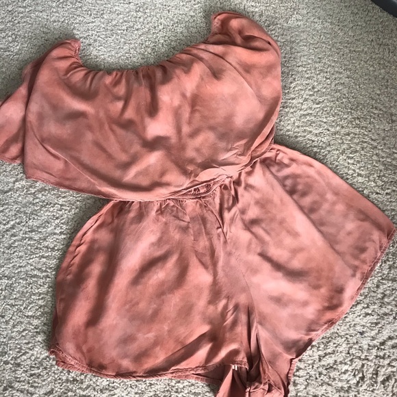 Romper - Picture 1 of 2